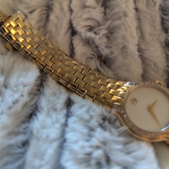 Movado Watch Womens Diamond and Gold - Picture 3 of 14